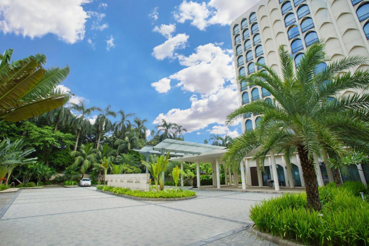 อินเตอร์คอนติเนนตัล ธากา Hotel ภายนอก รูปภาพ